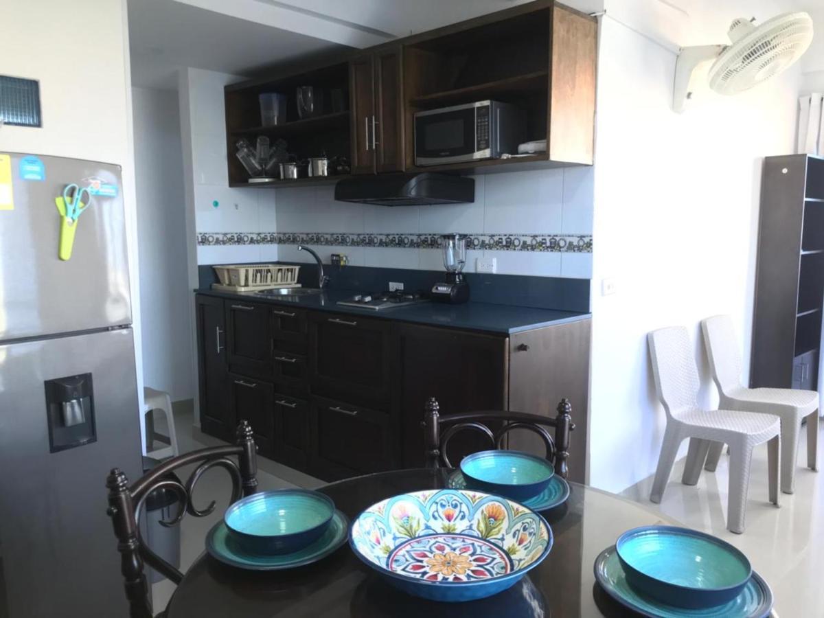 Lago Y Mar Apartamentos Картахена Номер фото