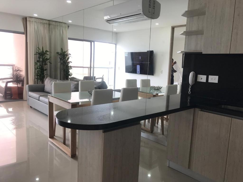 Lago Y Mar Apartamentos Картахена Экстерьер фото